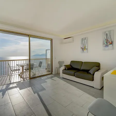Immogroom - Panoramic View - quiet - A C - bright Apartamento